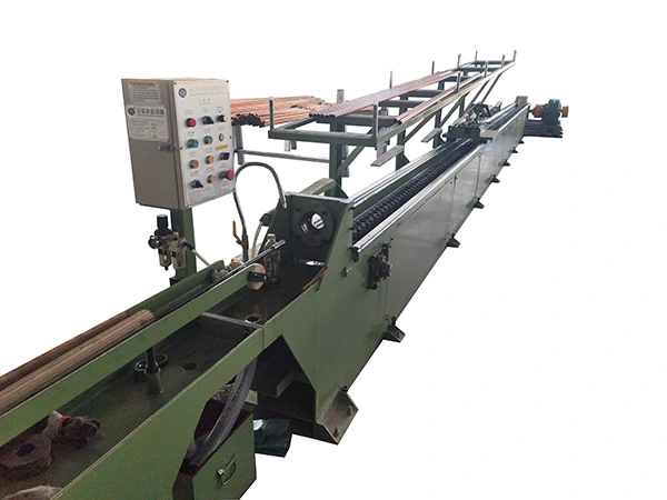 Double chain cold drawing machine structure and carriage